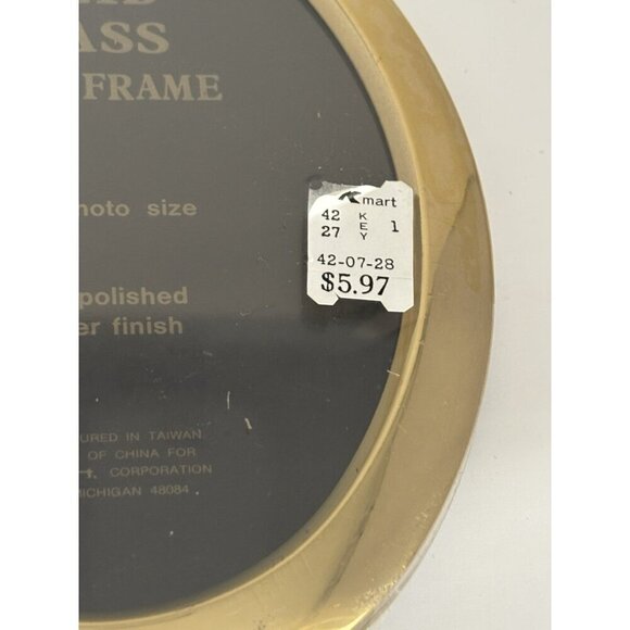 Vintage Solid Brass Oval Picture Frame For 5x7 Footed Hand Polished Lacquer - Picture 4 of 8